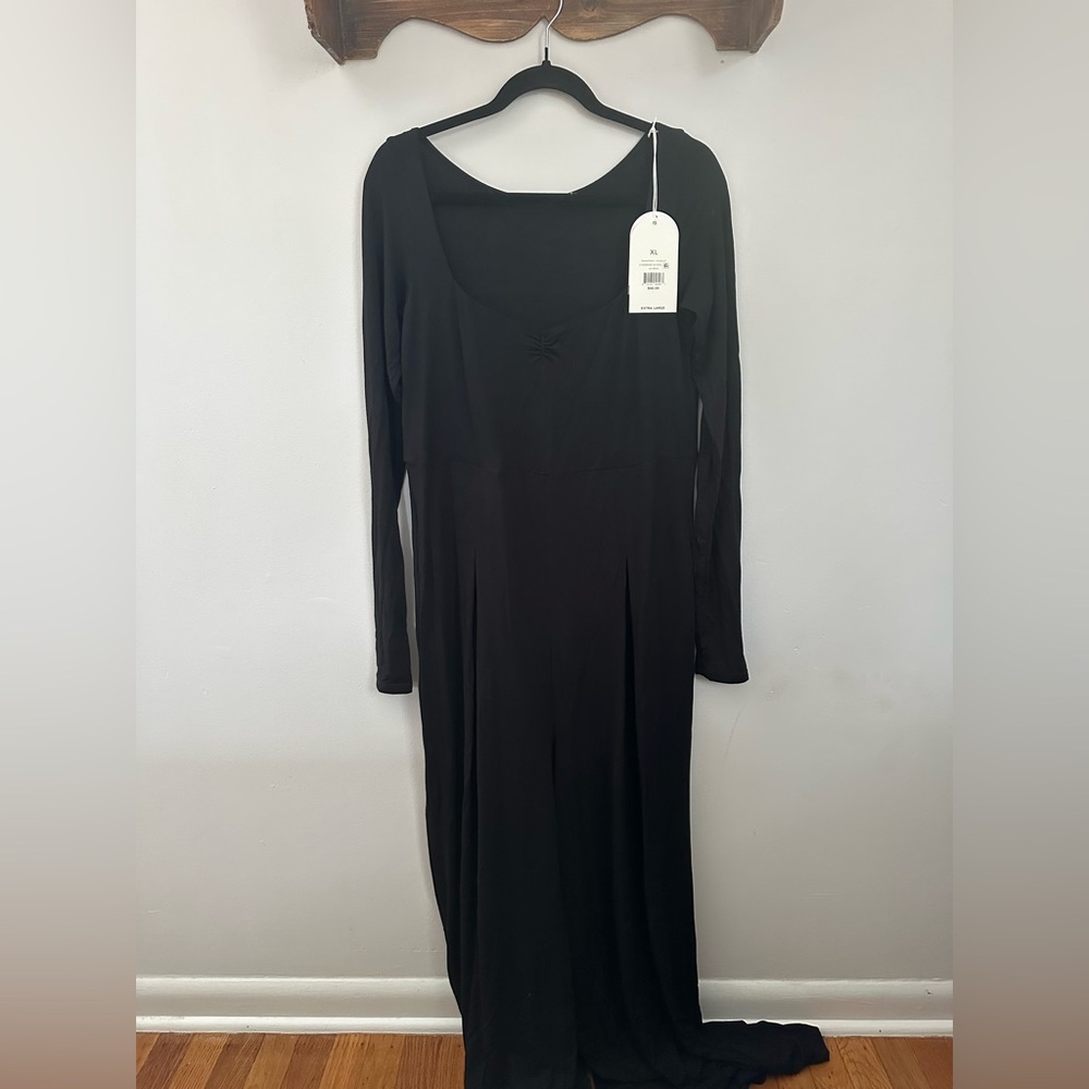 Chic Black Long Sleeve Jumpsuit